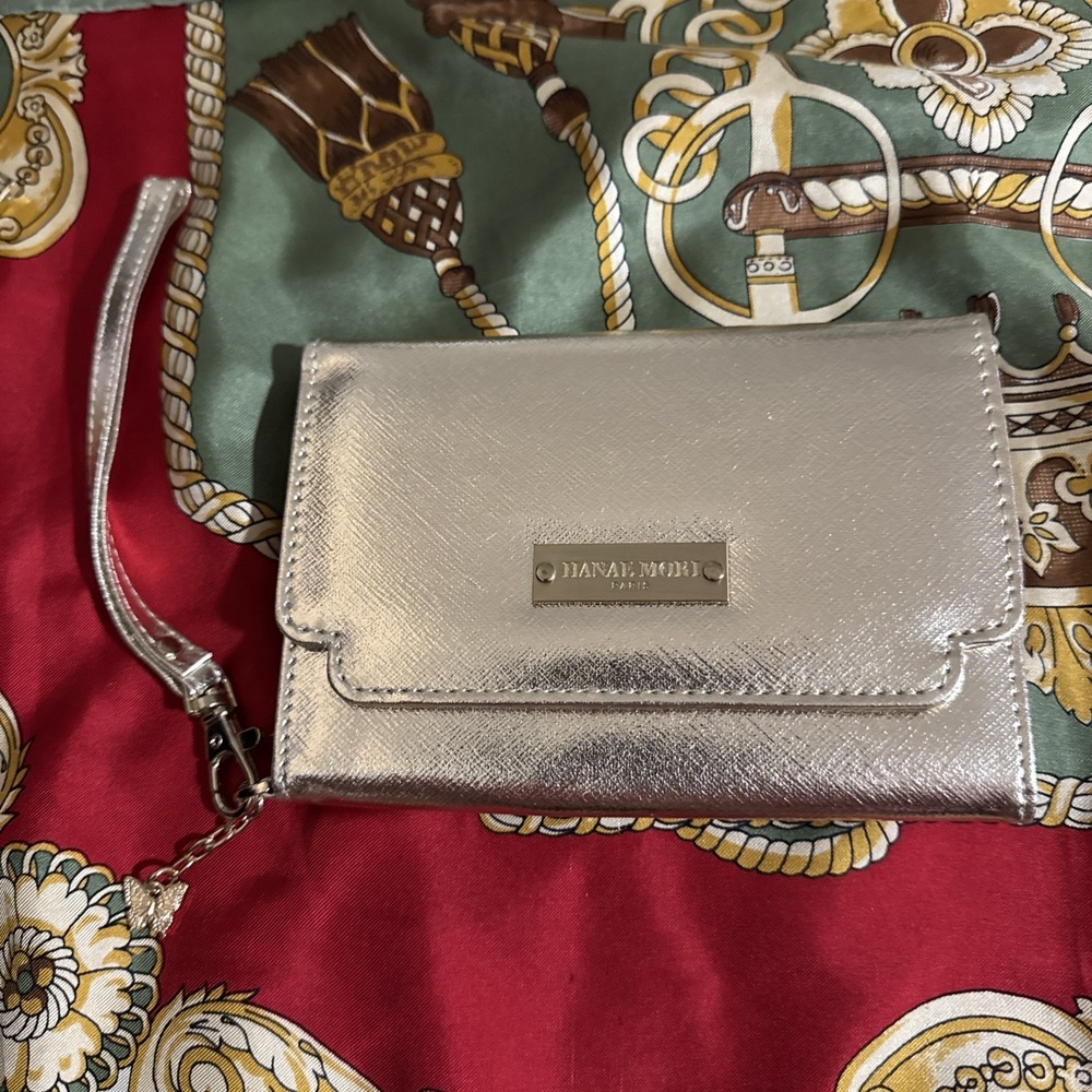Hanae Mori Gold Wristlet Wallet Paris NWOT